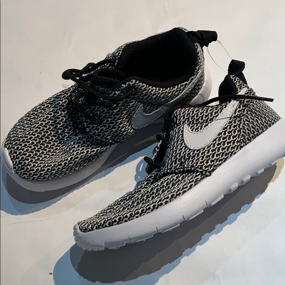 Kids Nike sneaker
